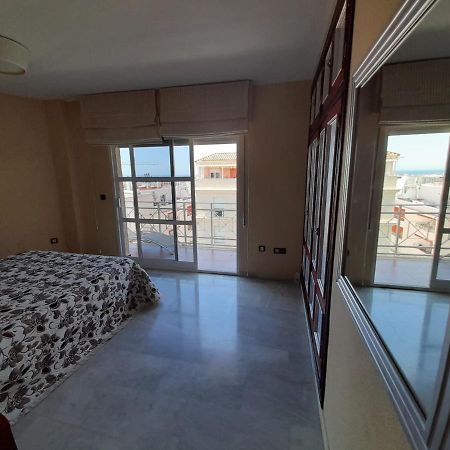 Estepona Centro Playa Apartment Luaran gambar