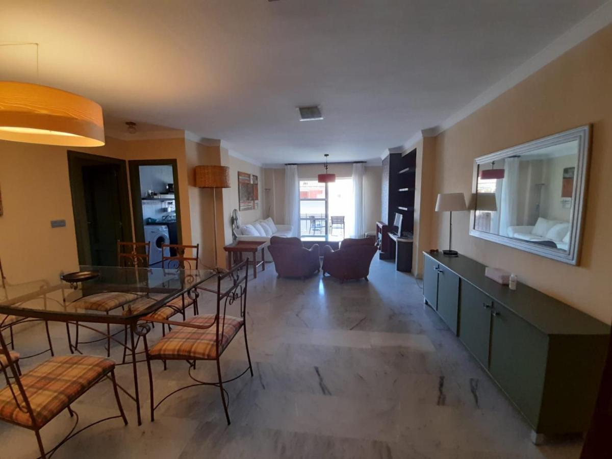 Estepona Centro Playa Apartment Luaran gambar