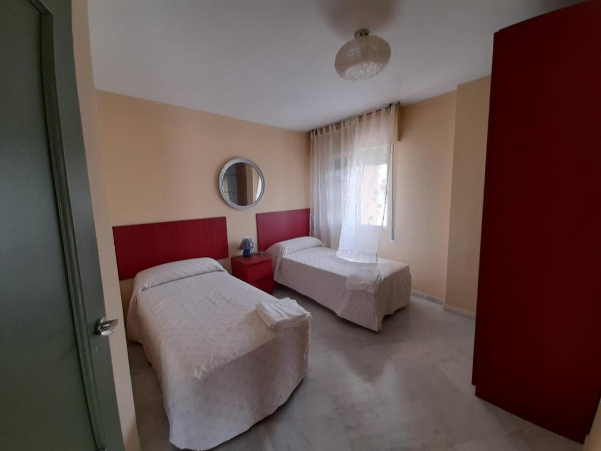 Estepona Centro Playa Apartment Luaran gambar